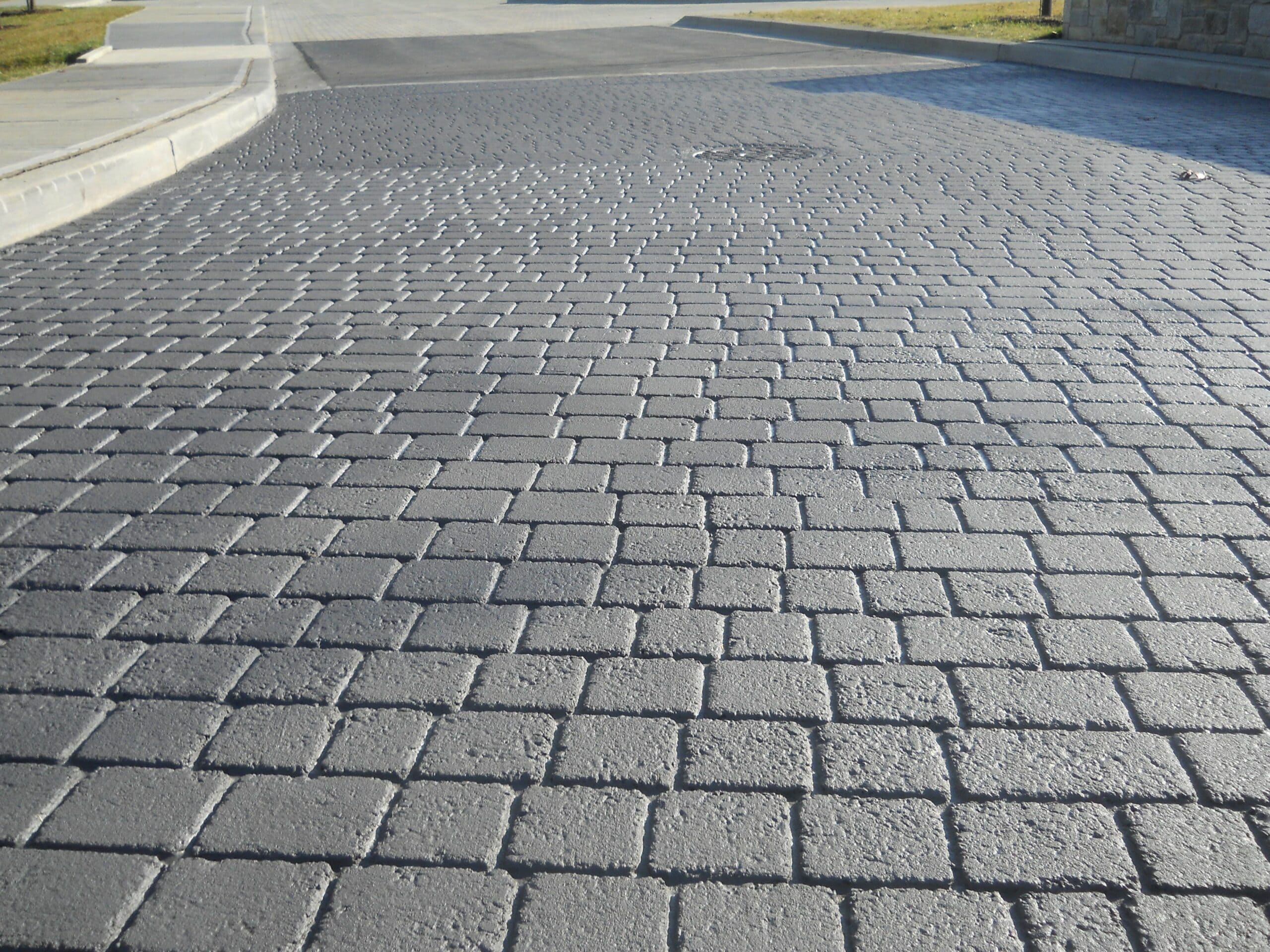 Read more about the article The Durability and Longevity of StreetPrint Asphalt Surfaces