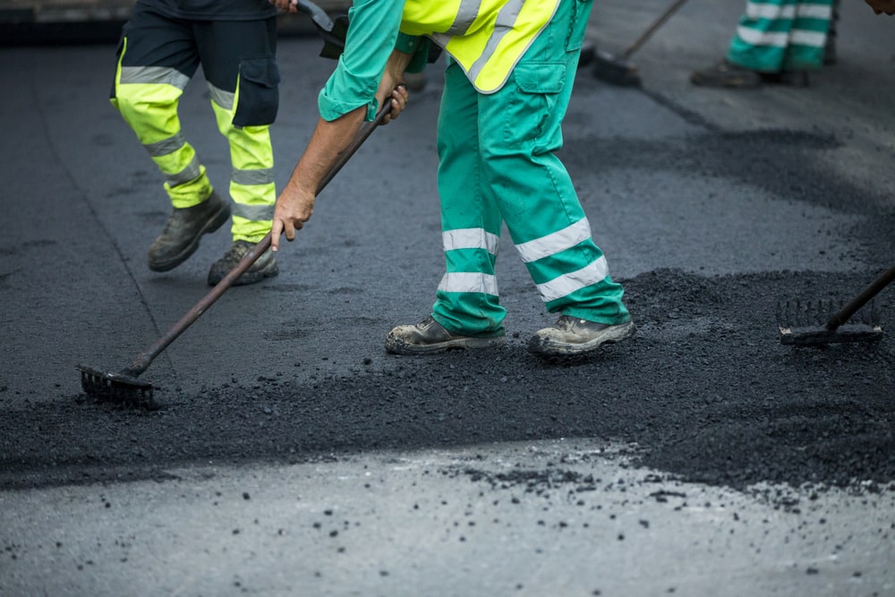 Pavement Management Knowing When to Repair